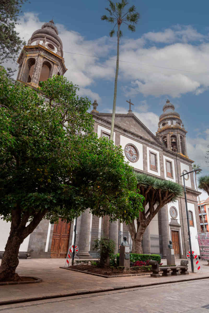 Tenerife 066 - San Cristóbal de La Laguna - iglesia catedral de Nuestra Señora de Los Remedios.jpg